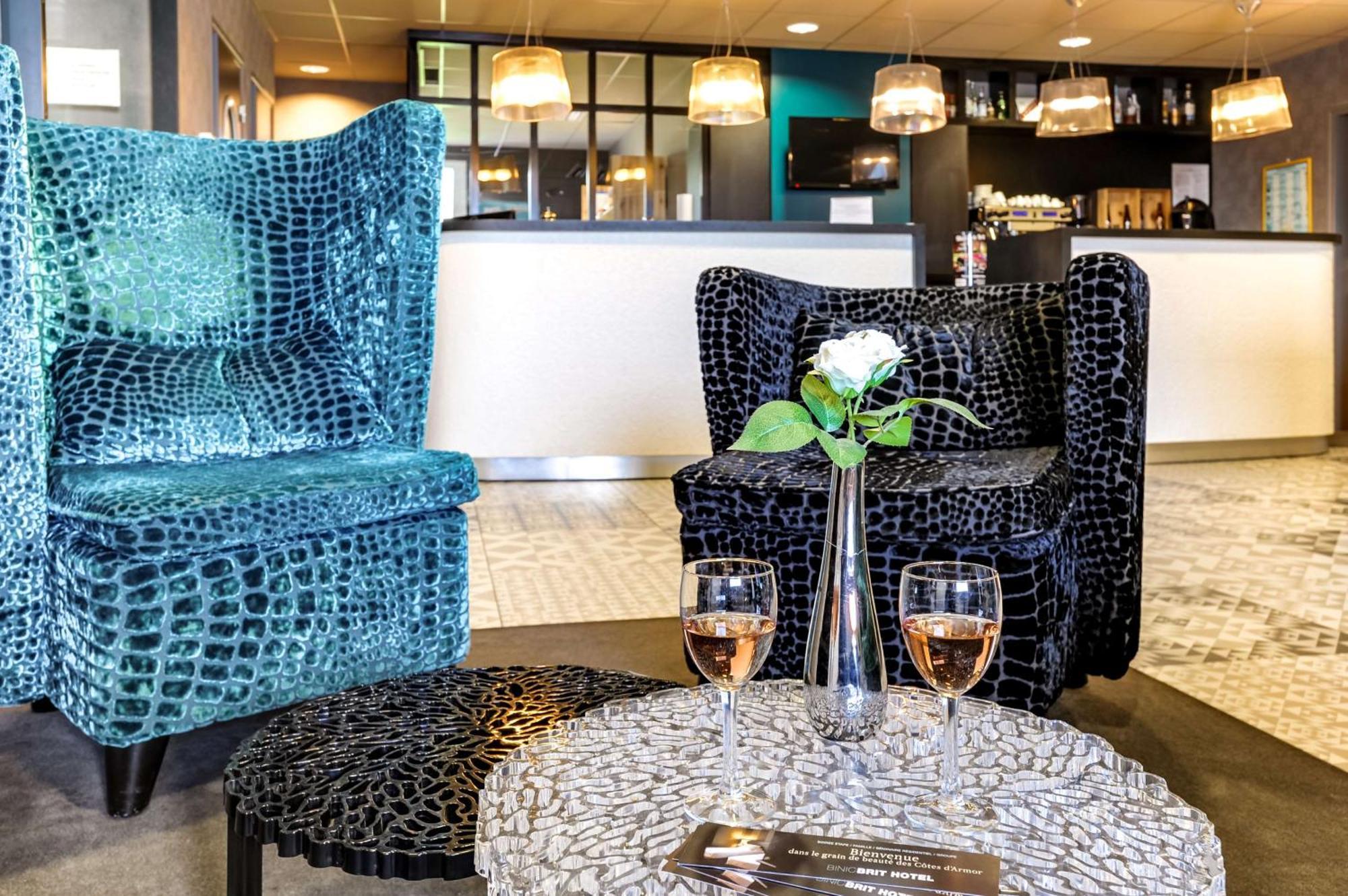 Brit Hotel Le Galion & Spa บินิค ภายนอก รูปภาพ