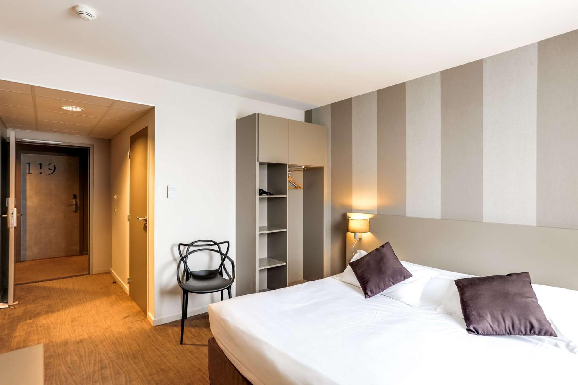 Brit Hotel Le Galion & Spa บินิค ภายนอก รูปภาพ