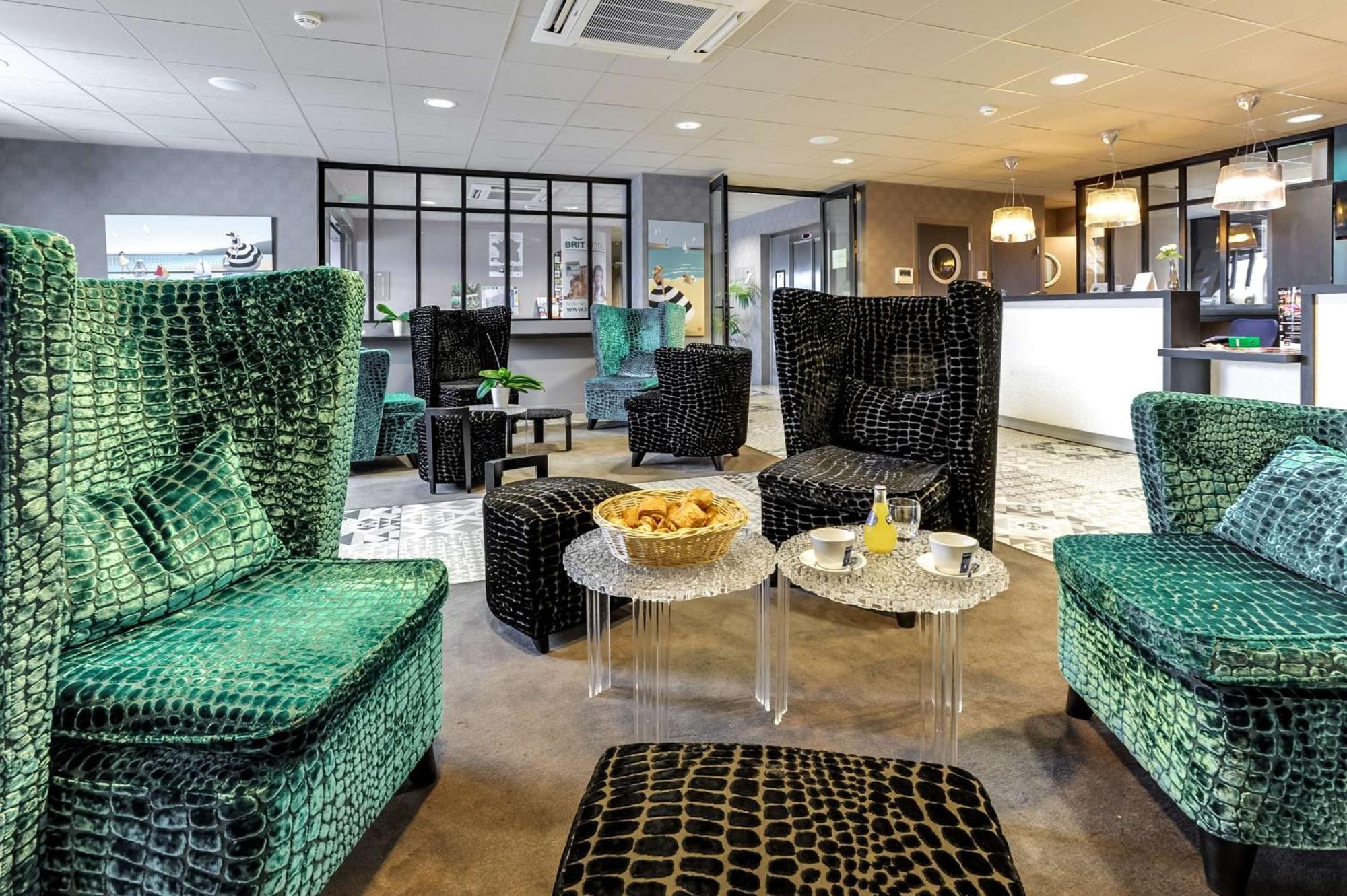 Brit Hotel Le Galion & Spa บินิค ภายนอก รูปภาพ