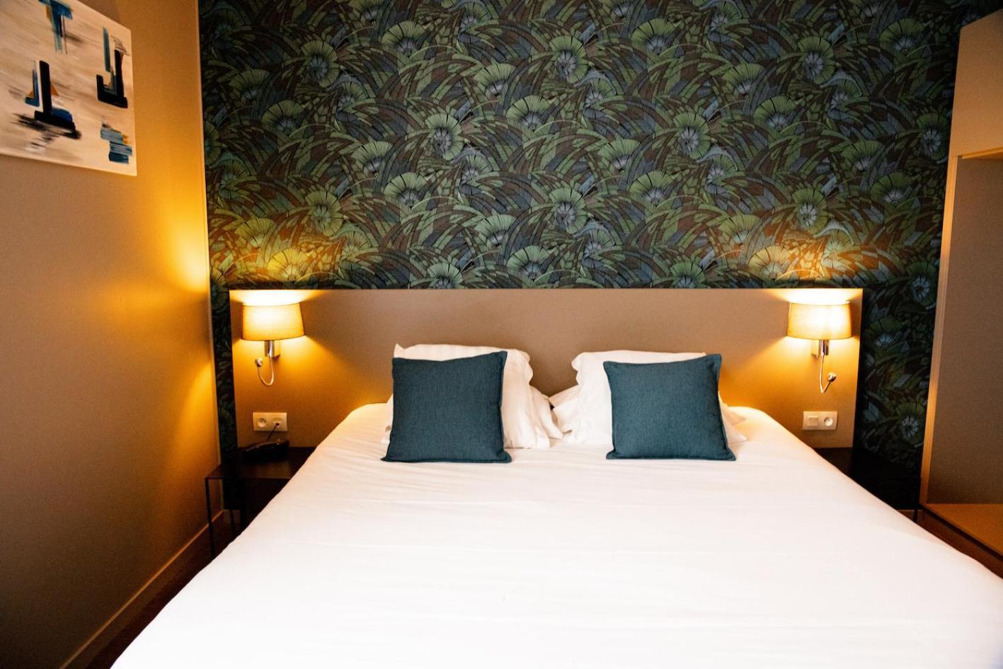 Brit Hotel Le Galion & Spa บินิค ภายนอก รูปภาพ