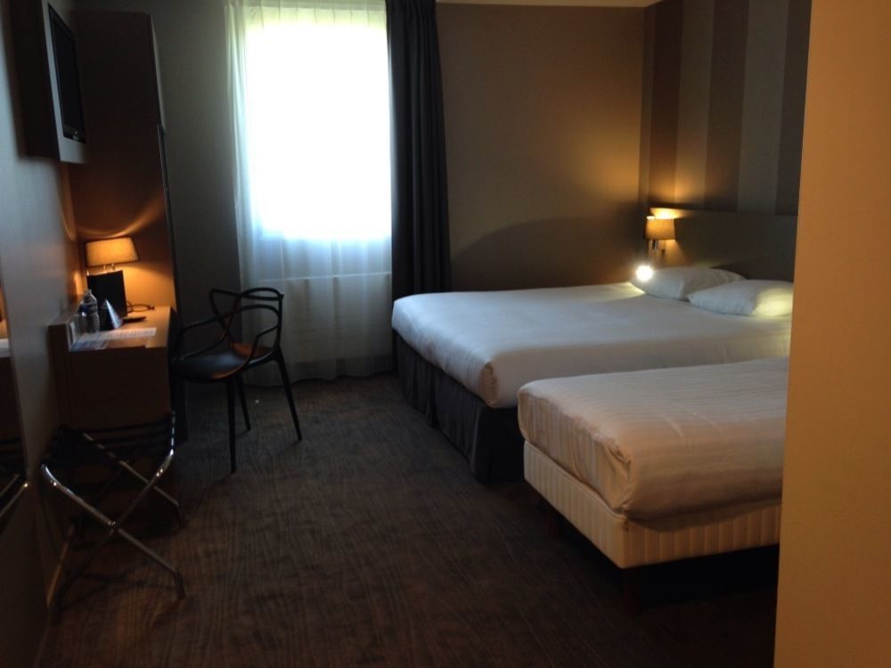 Brit Hotel Le Galion & Spa บินิค ภายนอก รูปภาพ