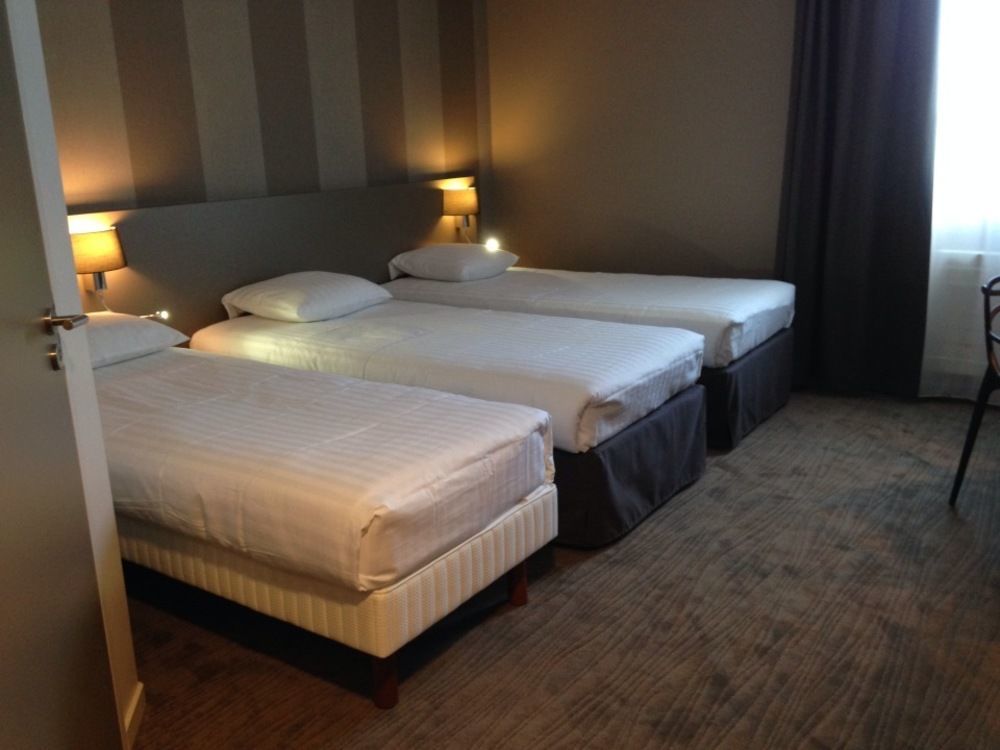 Brit Hotel Le Galion & Spa บินิค ภายนอก รูปภาพ